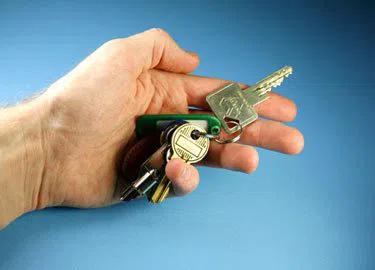 Aqua Locksmith Store Long Beach, CA 562-274-0799 - 3-Locksmith-26-key-service